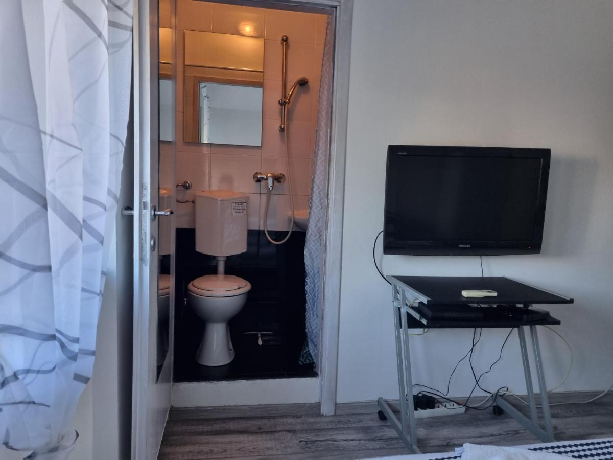 Guest House Roki & Diva (Adults Only) Zadar Exterior photo